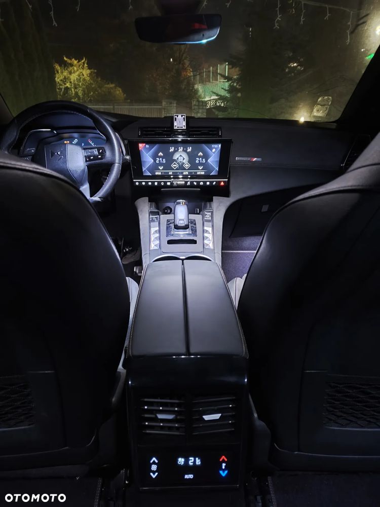 DS Automobiles DS 7 Crossback 2.0 BlueHDi Performance Line + - 36