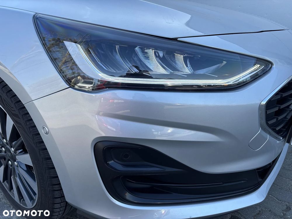 Ford Focus 1.0 EcoBoost Titanium Design - 35