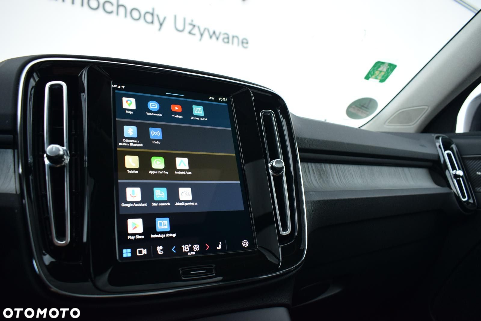 Volvo XC 40 - 24