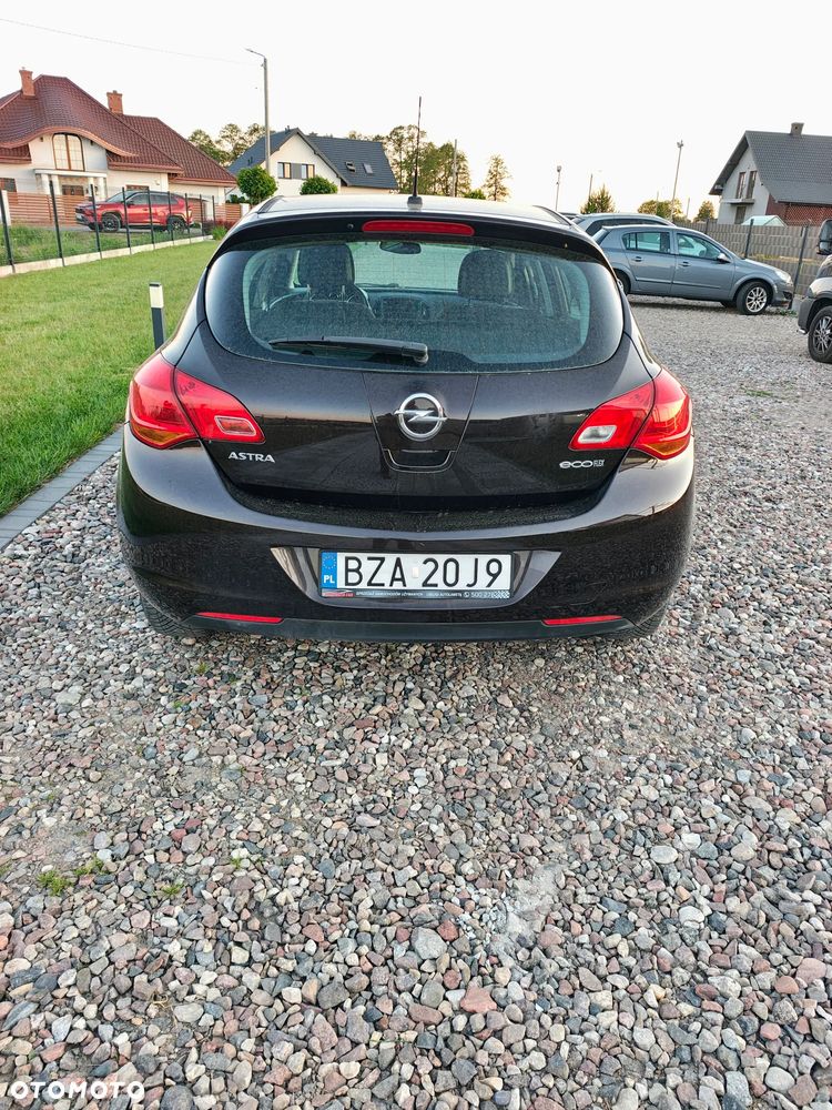 Opel Astra - 8