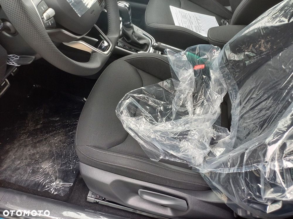 Skoda Fabia 1.0 TSI Monte Carlo DSG - 11