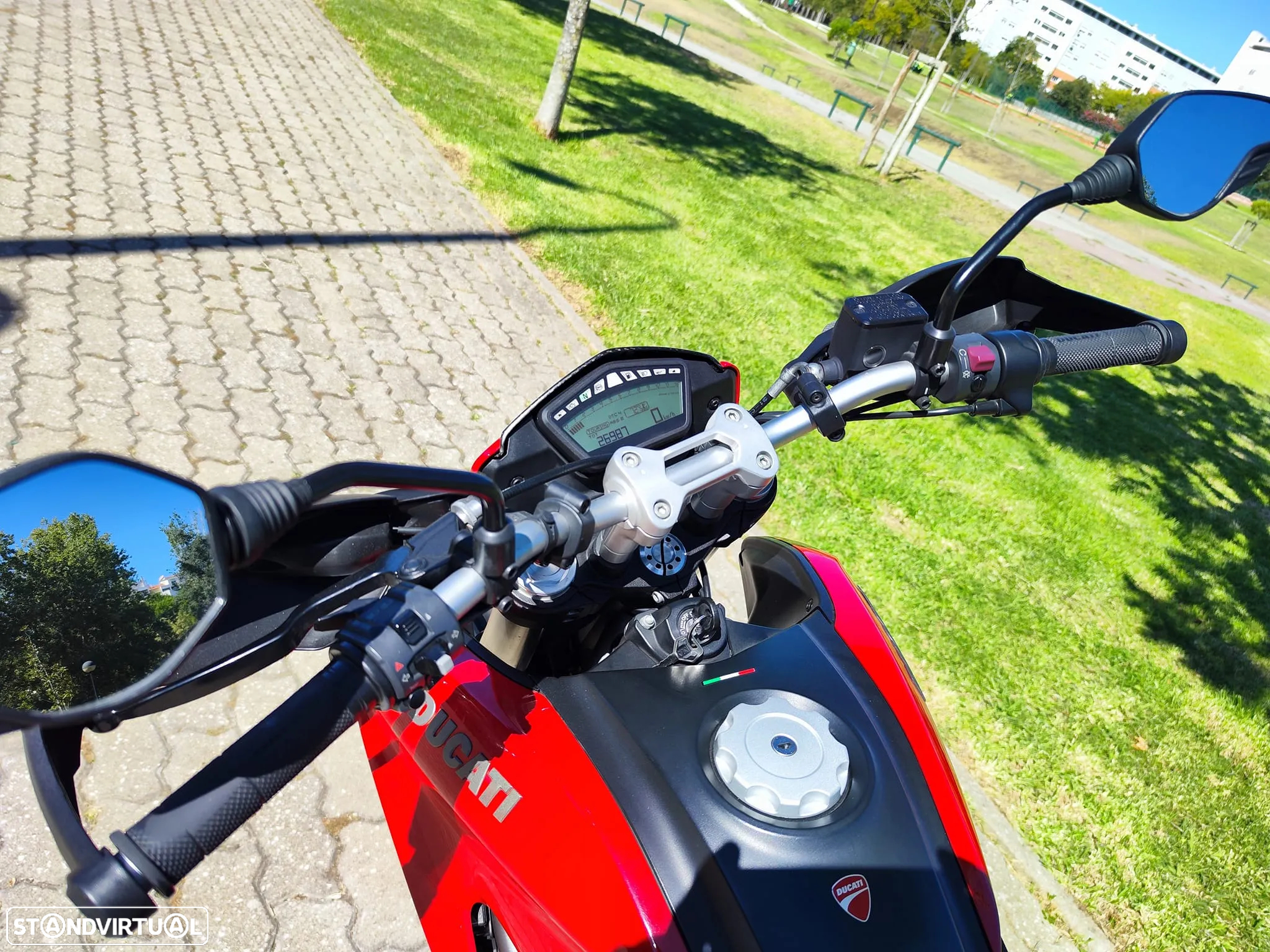 Ducati Hypermotard 821 Strada Abs - 5