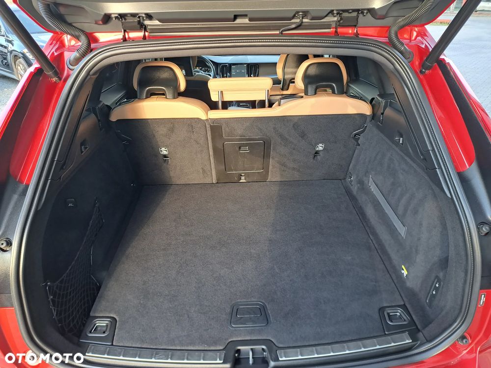 Volvo XC 60 T5 AWD Geartronic Momentum - 30