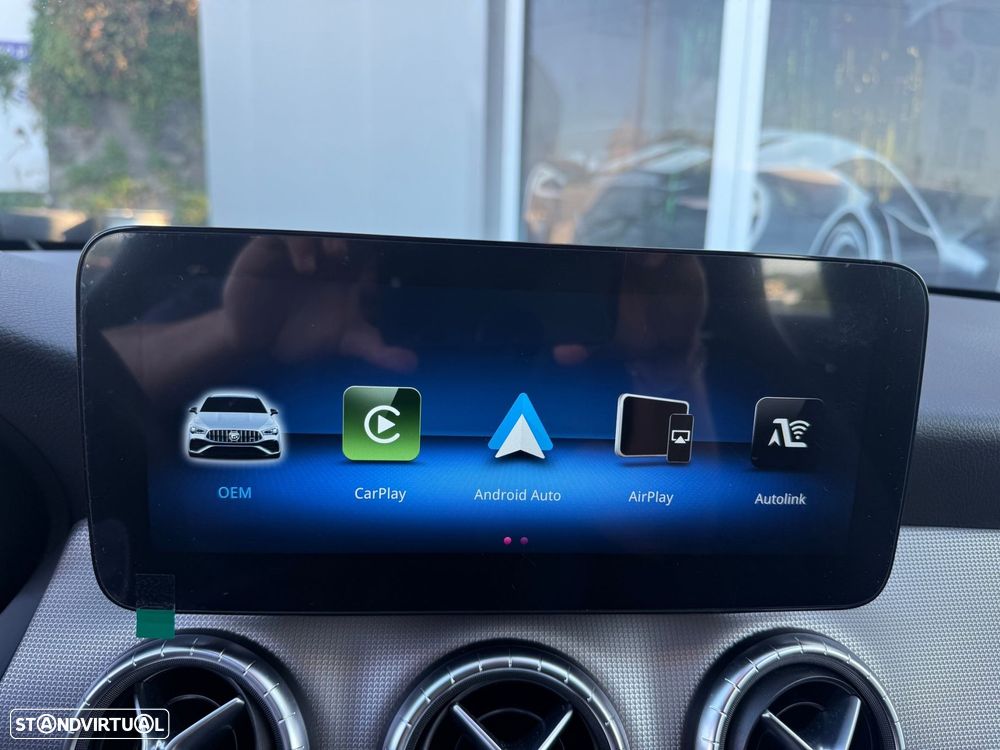 Mercedes-Benz CLA 180 d Shooting Brake Urban - 19