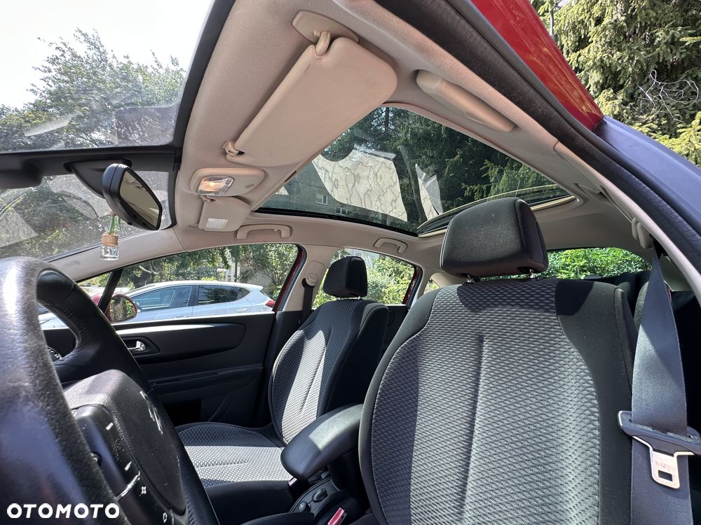 Citroën C4 VTi 120 Exclusive - 20