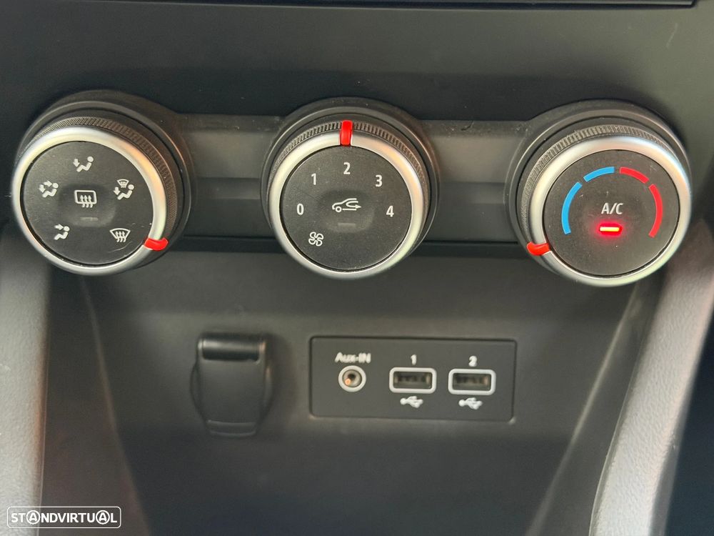 Renault Clio 1.0 TCe Limited Bi-Fuel - 7