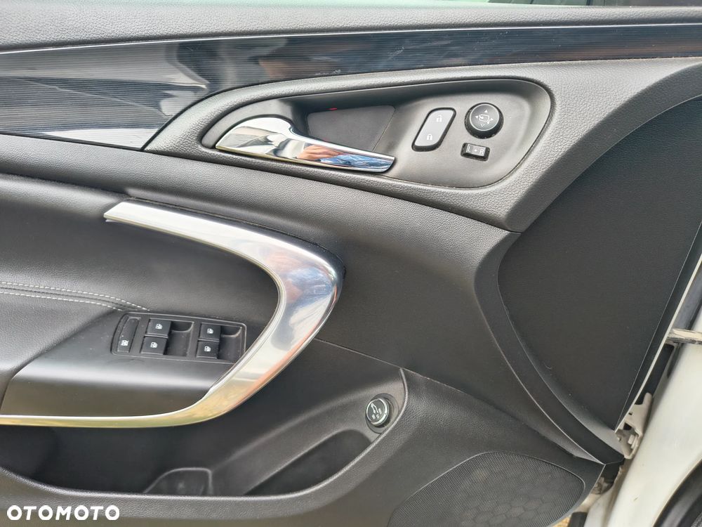 Opel Insignia 2.0 CDTI Cosmo ecoFLEX S&S - 13