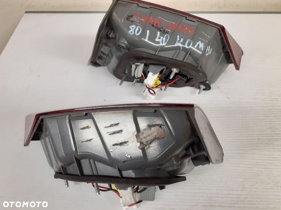 LAMPA TYLNA HYUNDAI I40 KOMBI PRAWA W KLAPĘ - 3