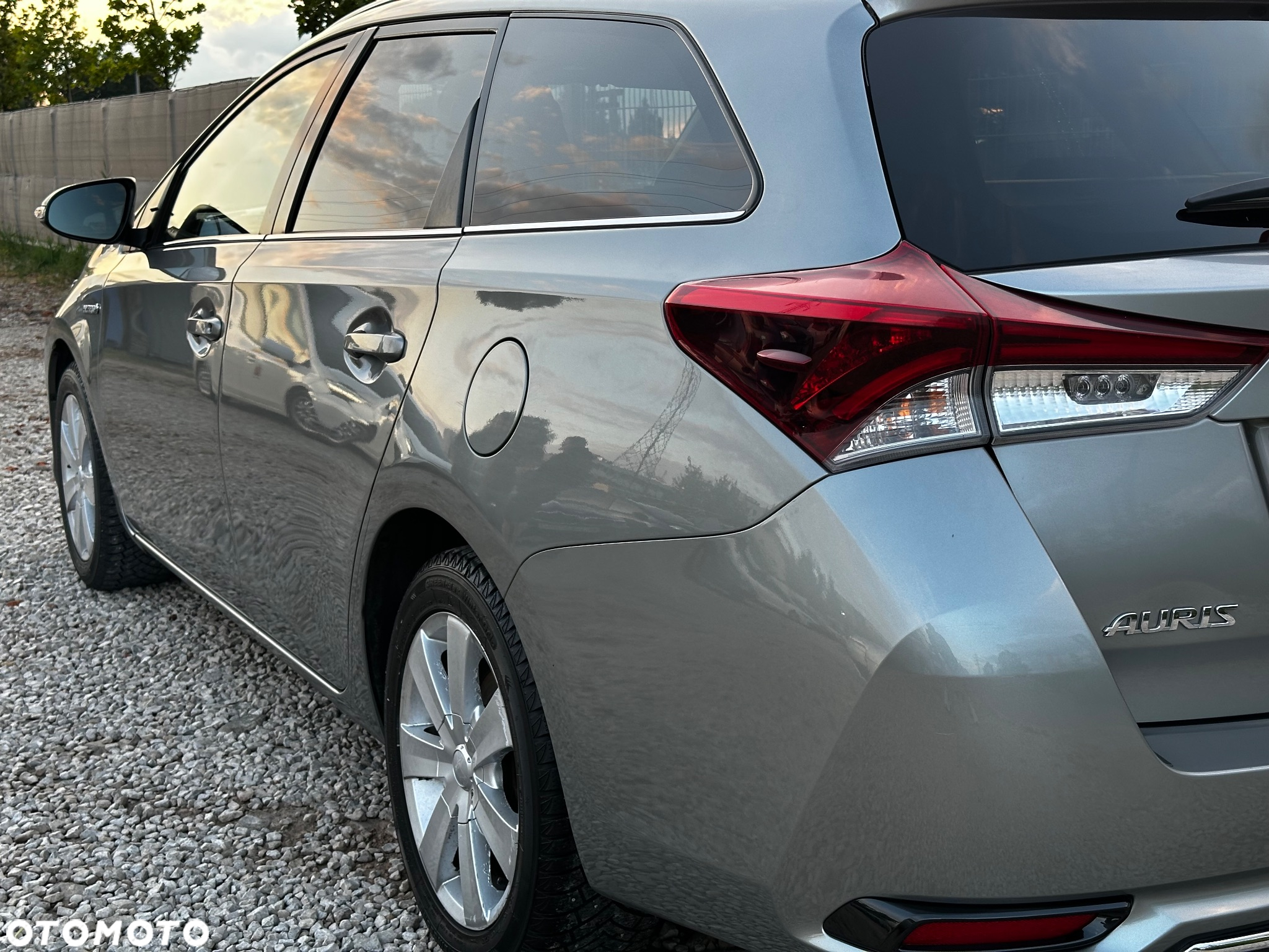Toyota Auris 1.8 VVT-i Hybrid Automatik Cool - 10