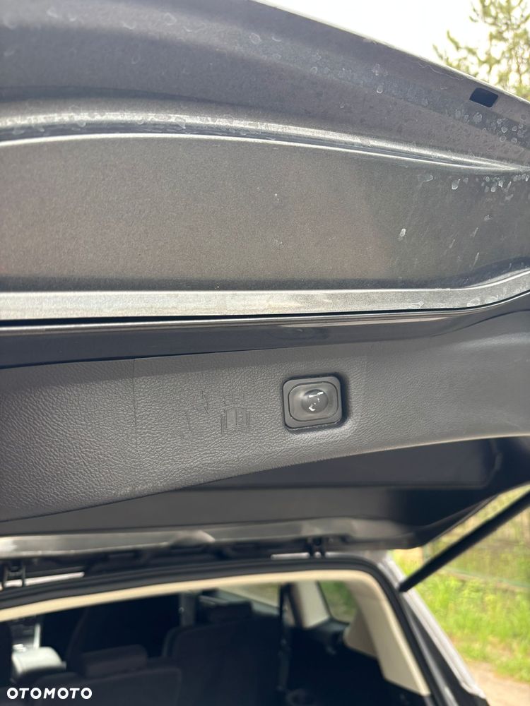Ford S-Max 2.0 EcoBlue Titanium - 16
