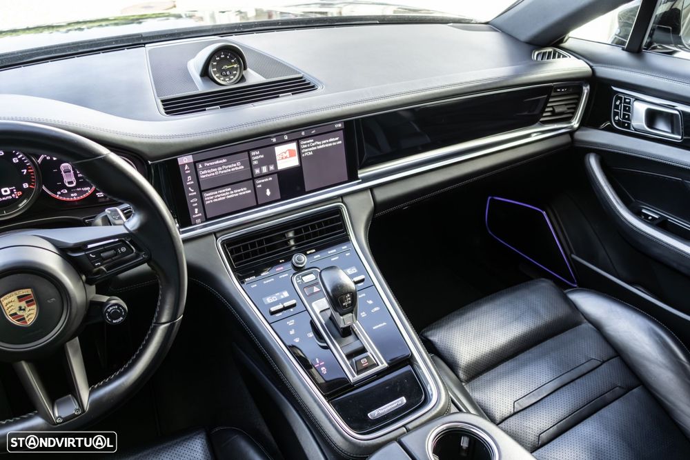 Porsche Panamera - 31
