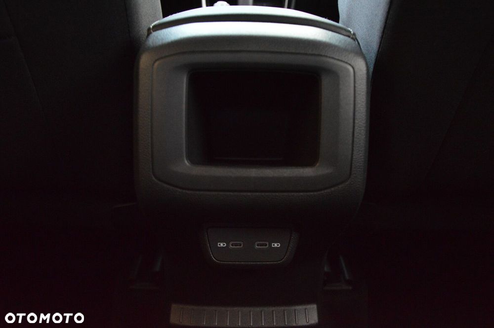 Volkswagen T-Cross - 25