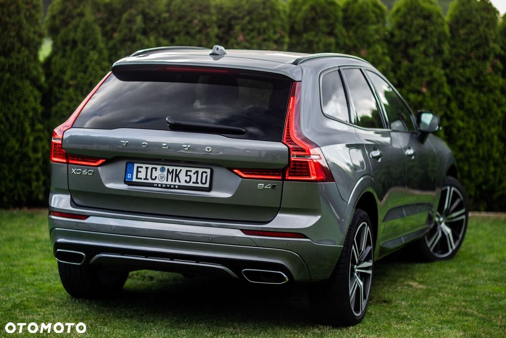 Volvo XC 60 B4 D AWD R-Design - 10