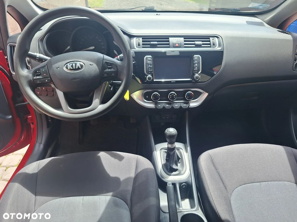 Kia Rio 1.2 L Business Line - 4