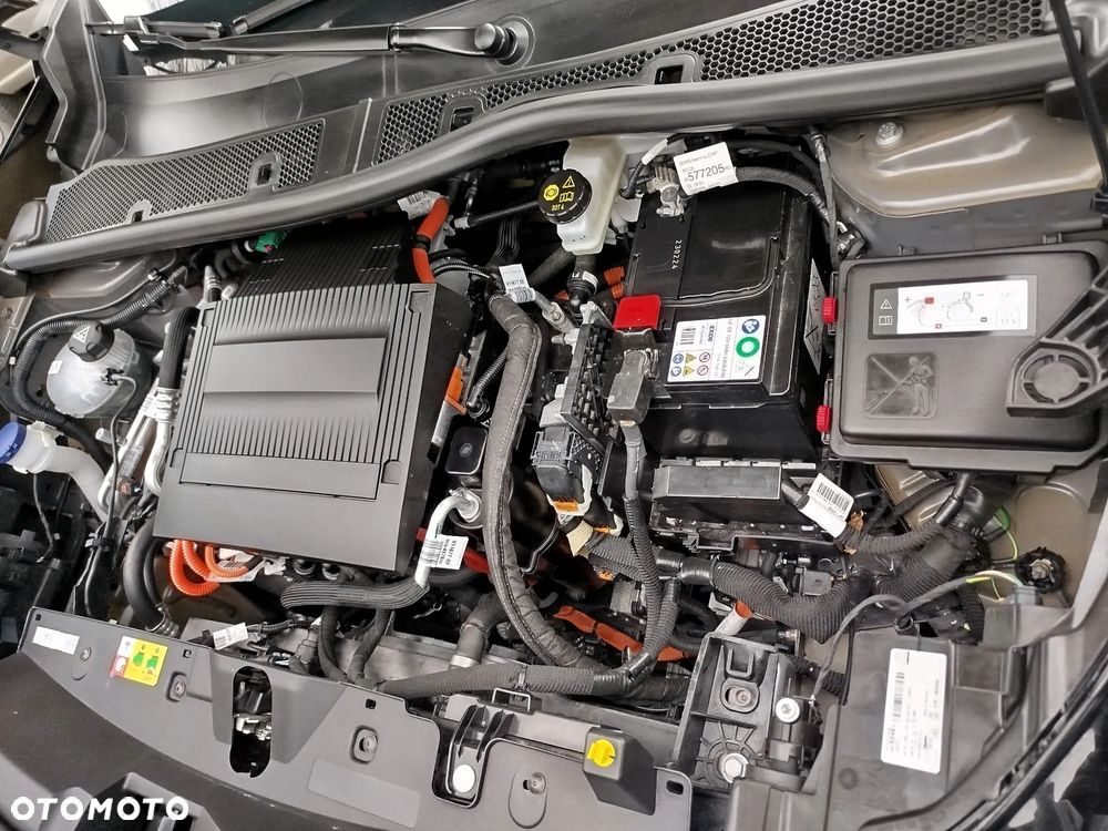 Peugeot 2008 136 Active - 29