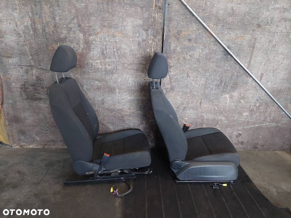 FOTELE KOMPLET LEWY PRAWY KANAPA TYŁ + BOCZKI VOLKSWAGEN GOLF VI - 17
