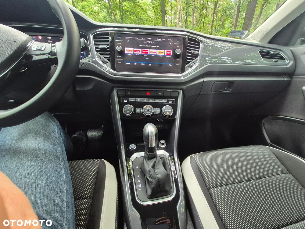 Volkswagen T-Roc - 15