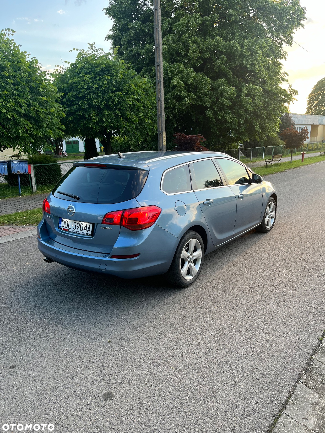 Opel Astra 1.4 Turbo Edition Sport - 2