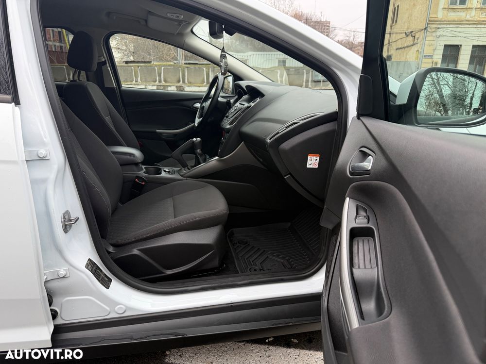 Ford Focus 1.0 EcoBoost 99g Start-Stopp-System SYNC Edition - 13