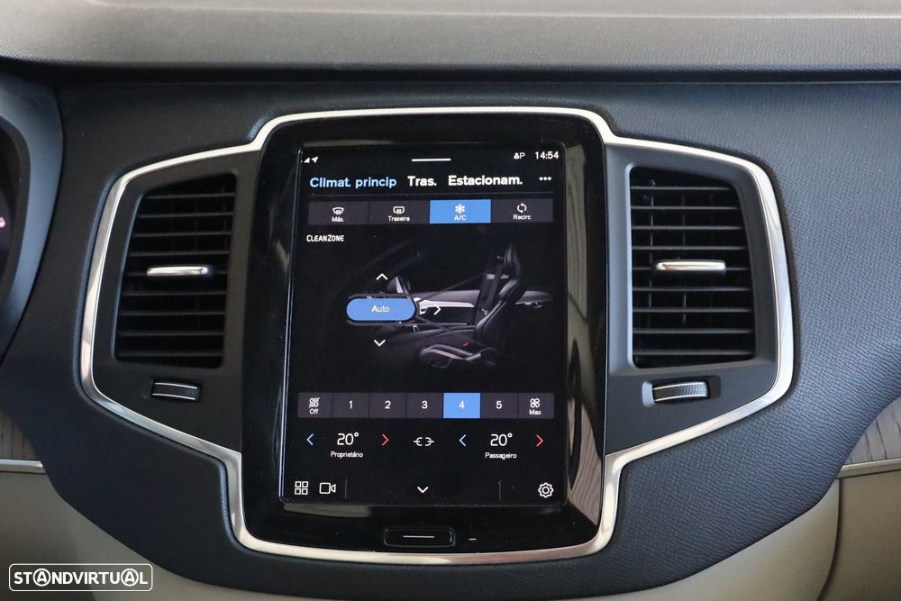 Volvo XC 90 2.0 T8 PHEV Core AWD - 31