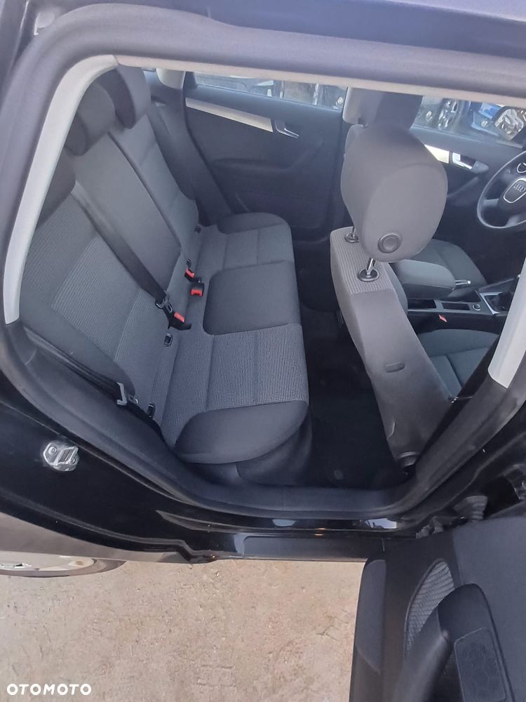 Audi A3 Sportback 1.6 Attraction - 11