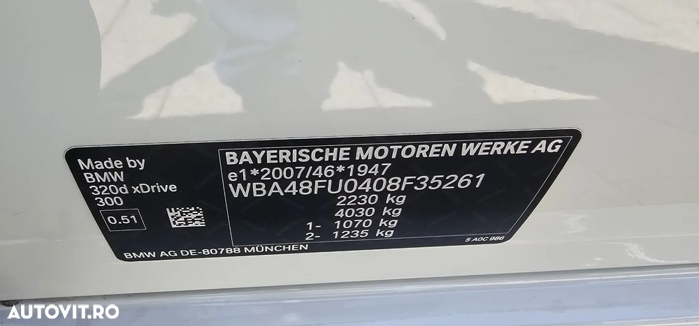 BMW Seria 3 320d xDrive AT MHEV - 9