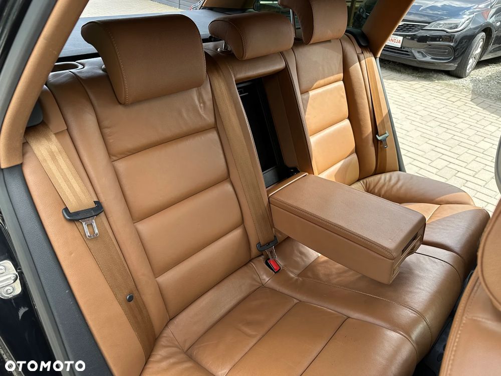 Audi A6 Avant - 22