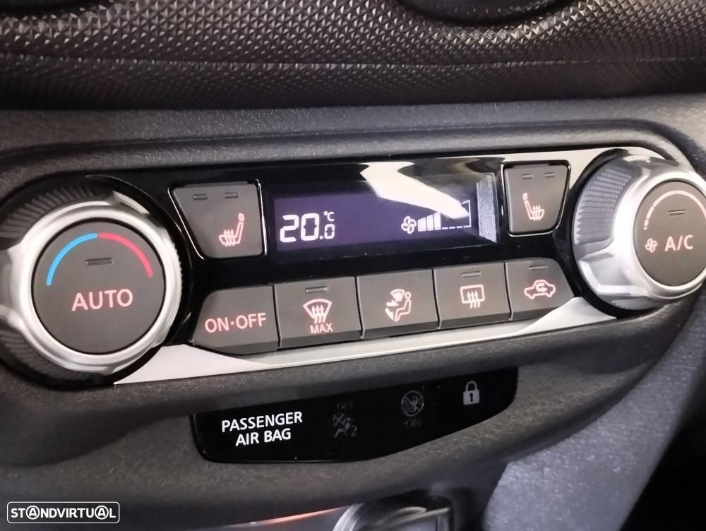 Nissan Juke 1.0 DIG-T N-Connecta DCT - 36