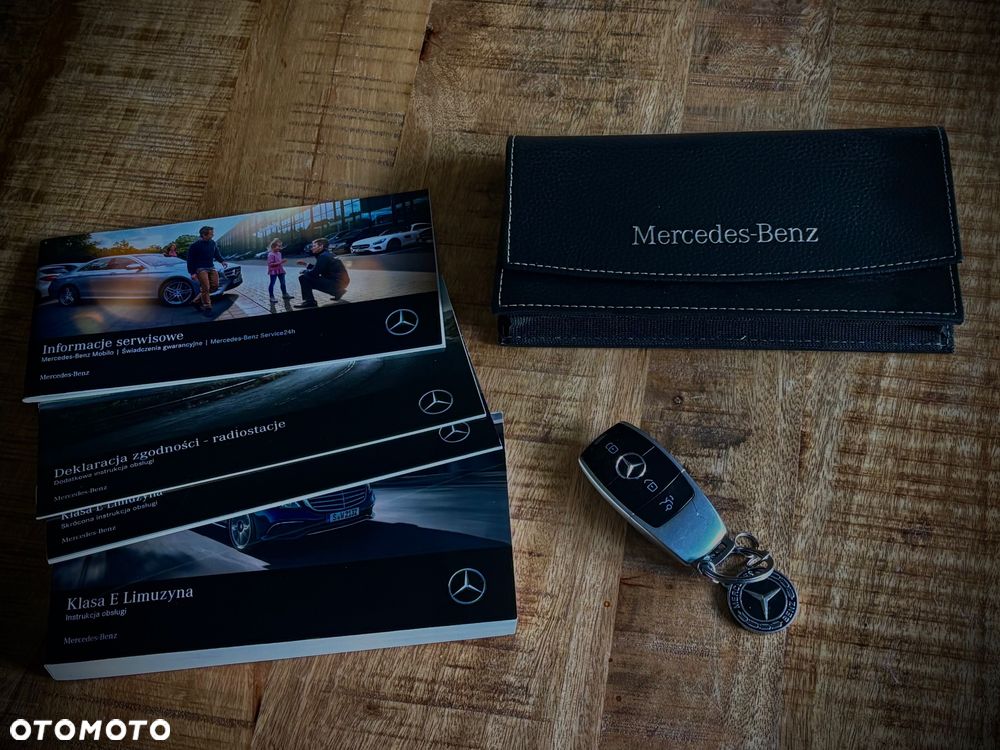 Mercedes-Benz Klasa E 220 d 4Matic 9G-TRONIC Avantgarde - 38