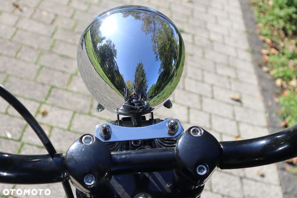 Harley-Davidson Dyna - 24