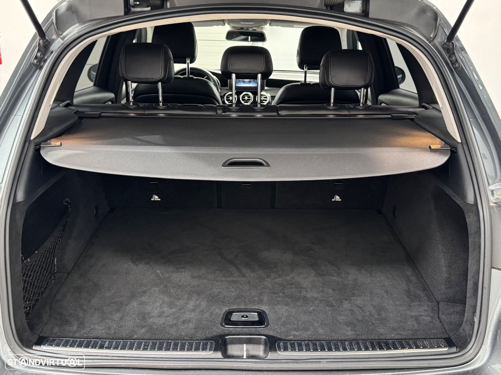 Mercedes-Benz GLC 220 d 4Matic 9G-TRONIC AMG Line - 32