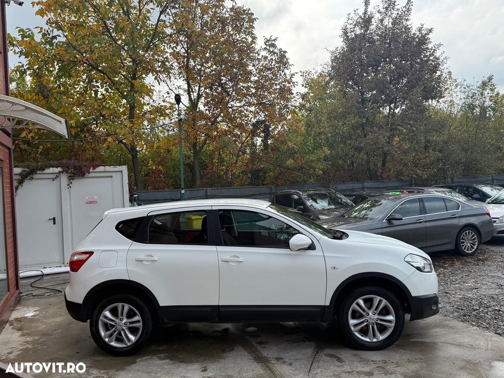 Nissan Qashqai 1.5 DCI TEKNA - 26