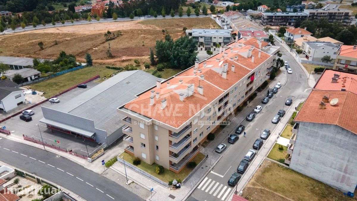 T3 c/ Terraço e Garagem Box em Santa Maria da Feira - Grande imagem: 5/32