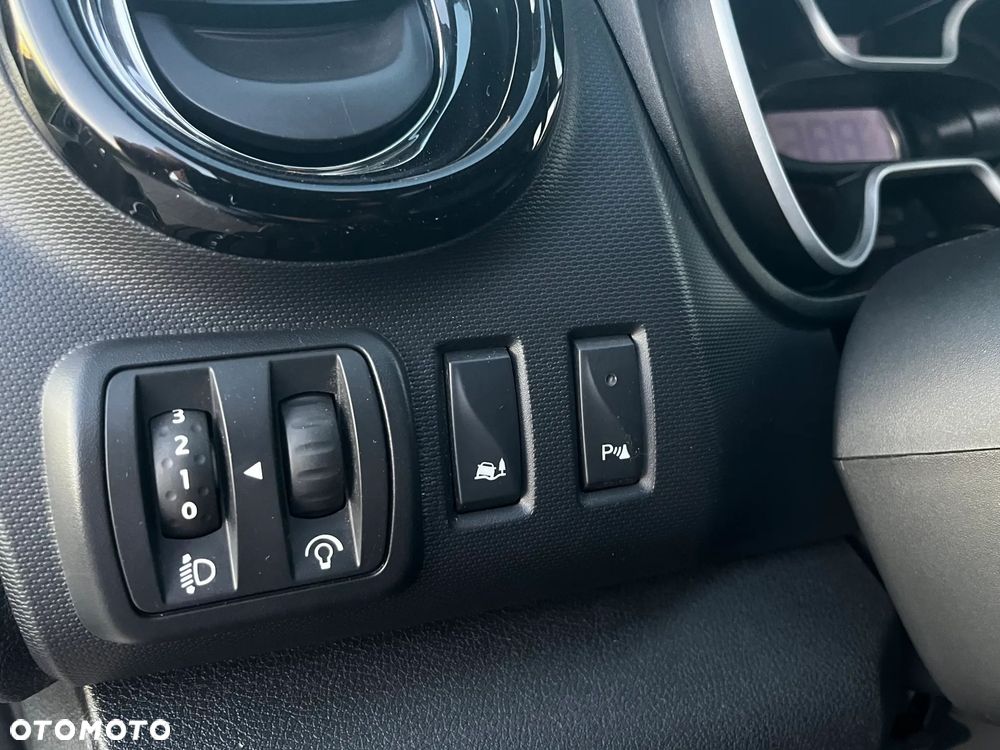 Opel Vivaro - 20