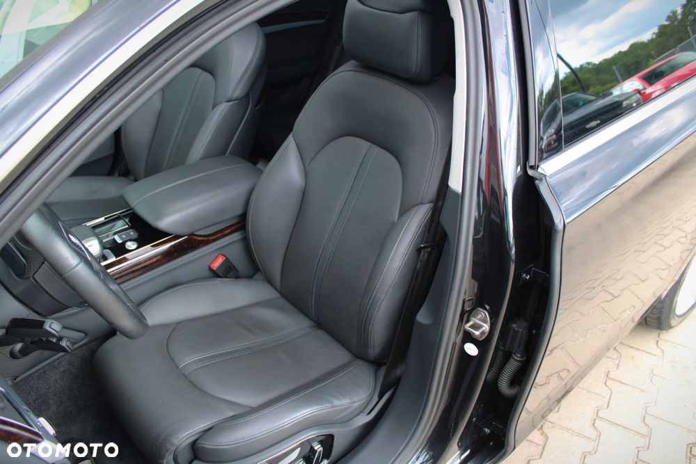 Audi A8 4.0 TFSI cylinder on demand quattro tiptronic - 16
