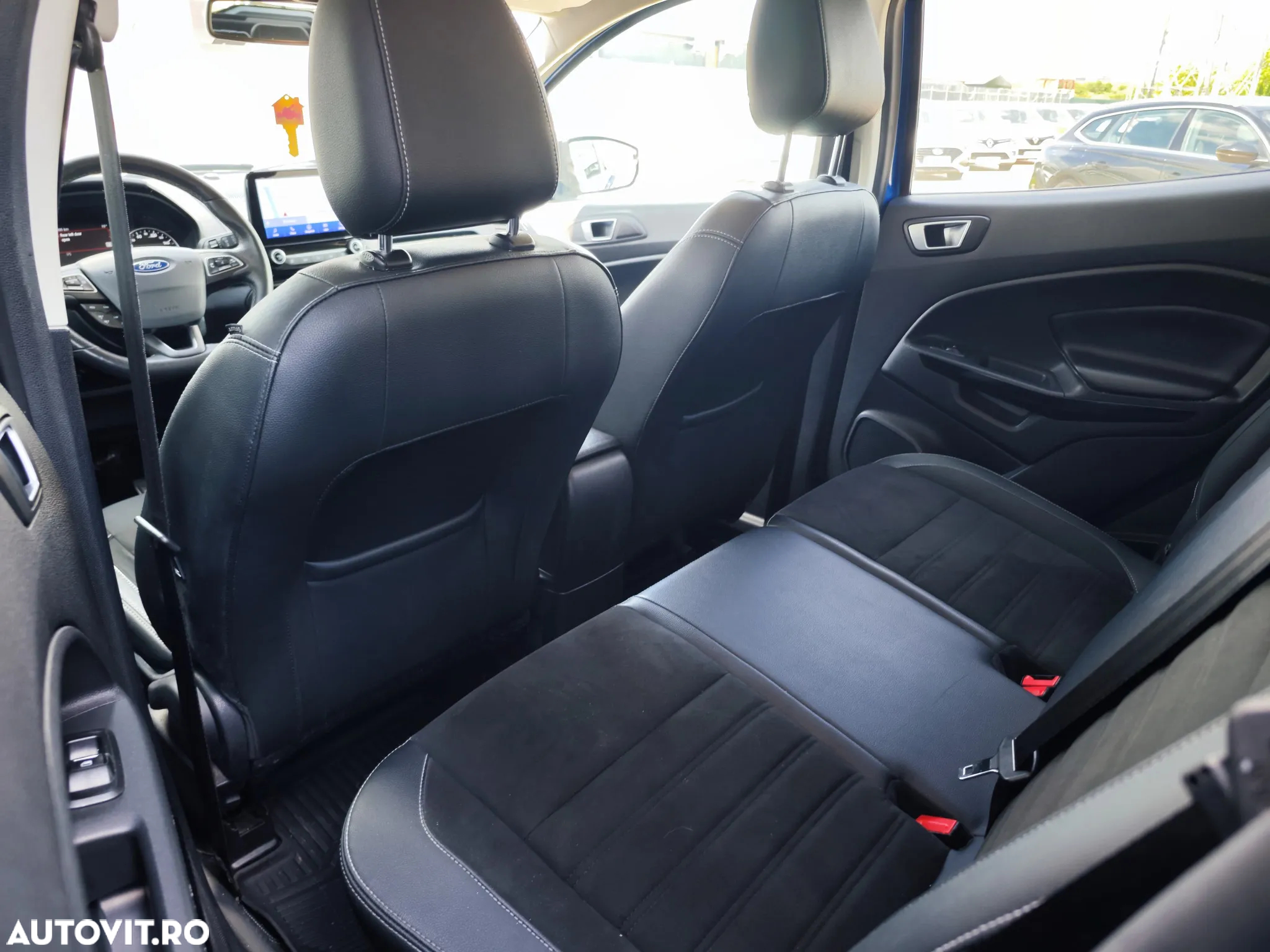 Ford EcoSport 1.0 EcoBoost ST-Line - 12