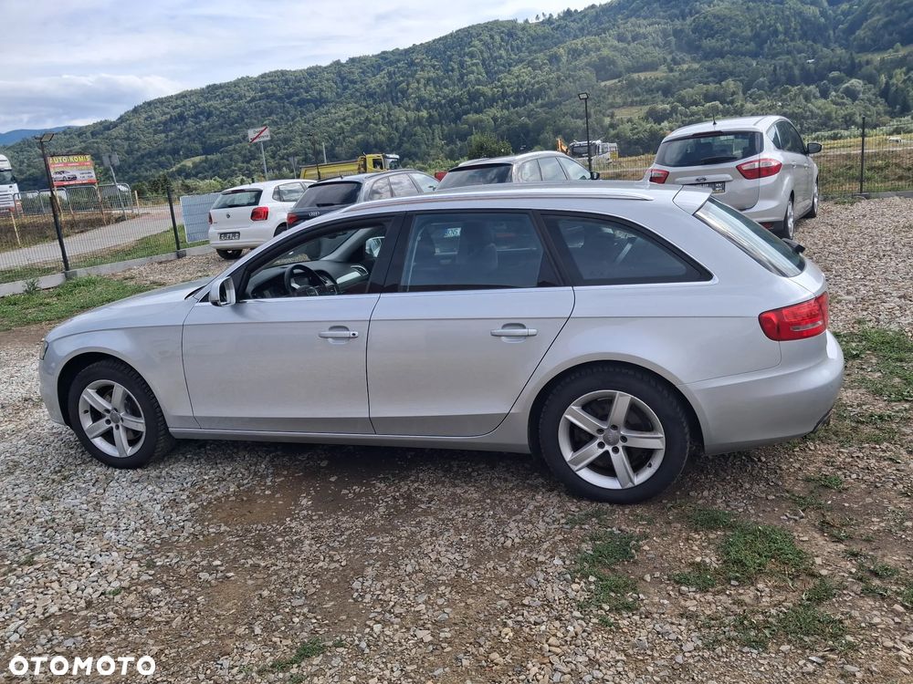 Audi A4 Avant 2.0 TDI DPF quattro Attraction - 8