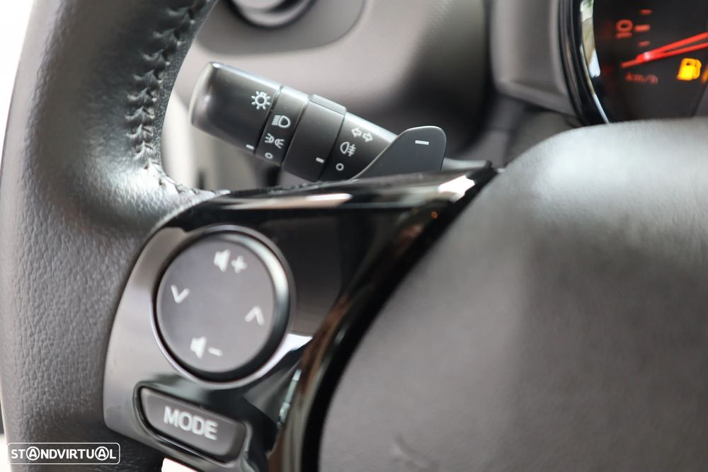 Peugeot 108 1.0 VTI Active ETG5 - 21