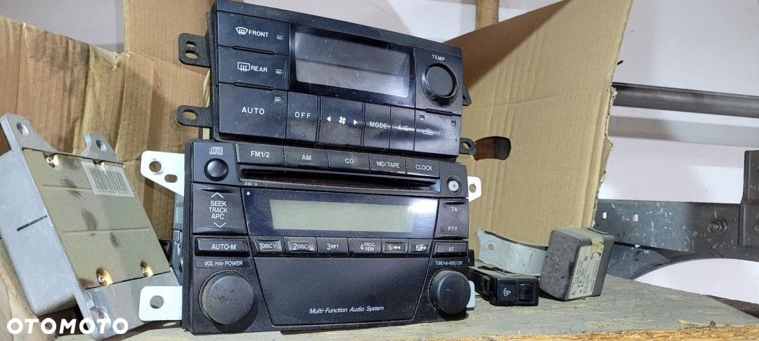 RADIO CD MAZDA PREMACY FL - 1