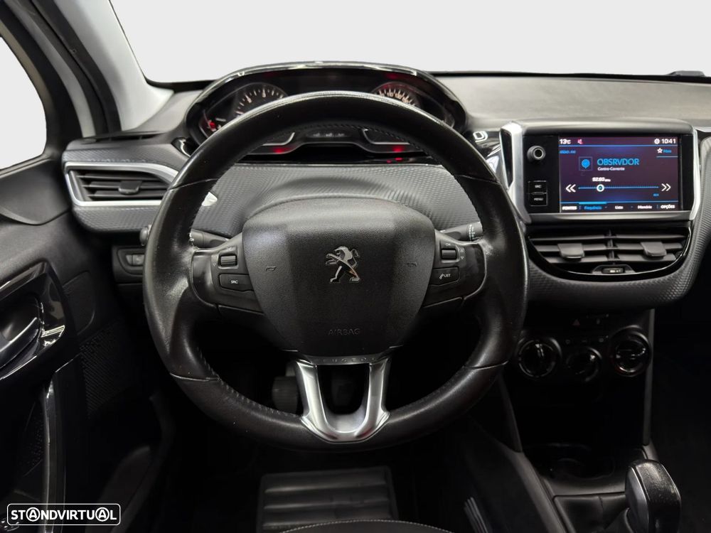 Peugeot 208 1.6 BlueHDi Style - 12