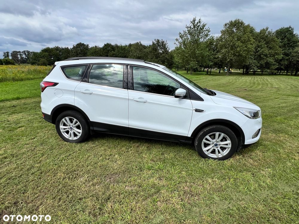 Ford Kuga 1.5 EcoBoost FWD Trend ASS - 3