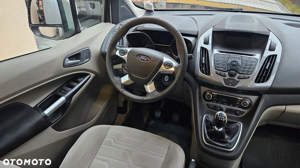 Ford Tourneo Connect 1.6 TDCi Titanium - 16