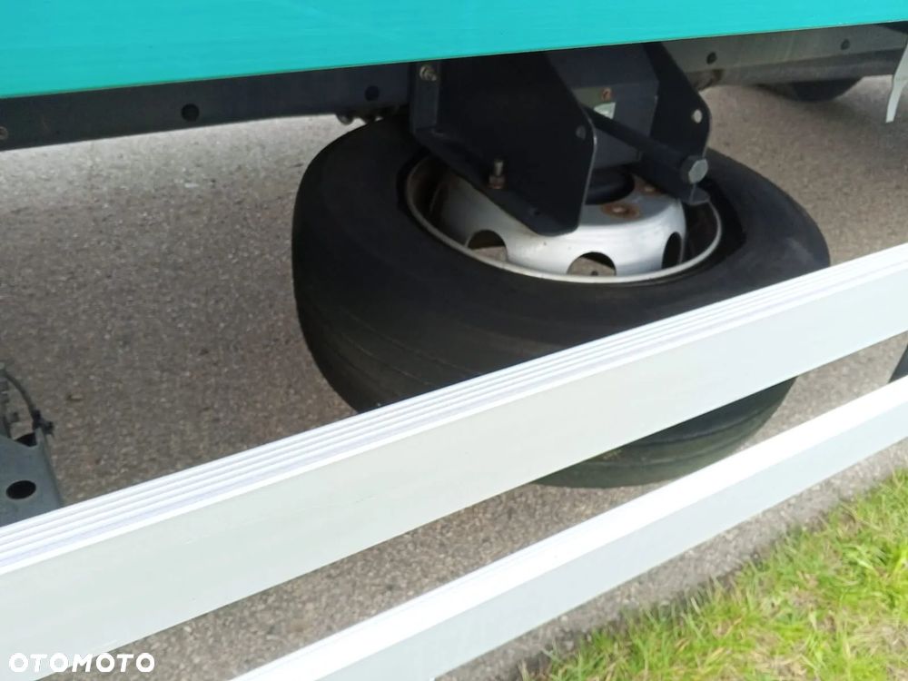 Renault D 14/ŁADOWNOŚĆ 6 TON/ WINDA / MOCNA PODŁOGA/FRANCJA - 11