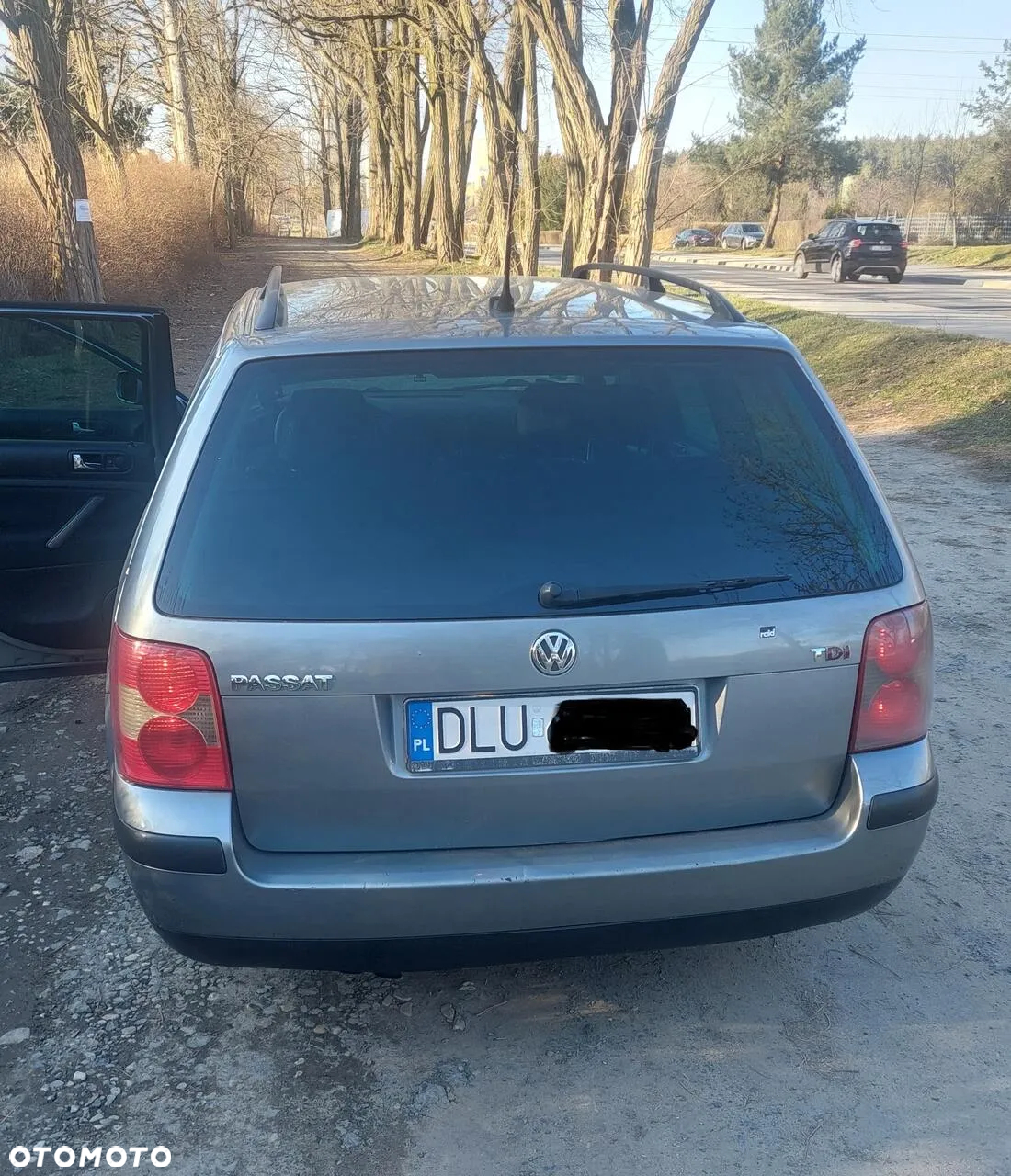 Volkswagen Passat 1.9 TDI Trendline - 23
