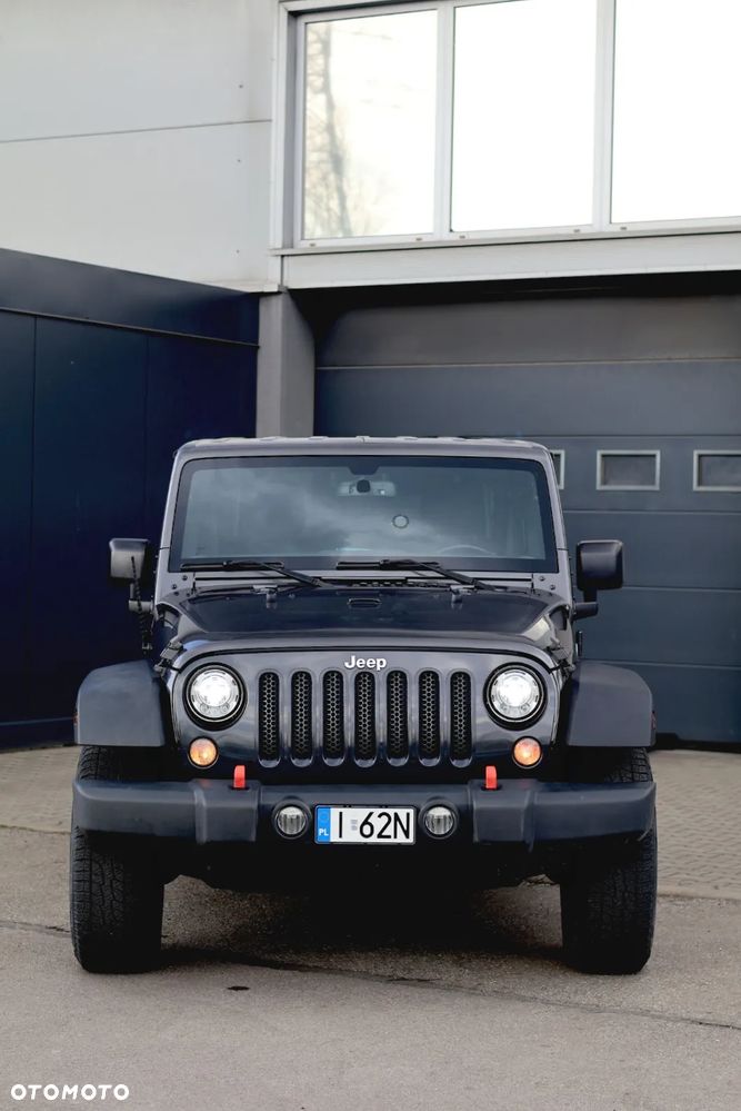Jeep Wrangler - 13