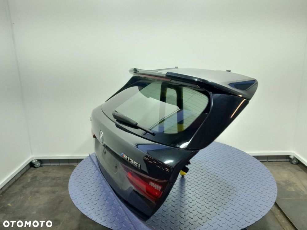 BMW 1 F40 M135i KLAPA BAGAŻNIKA 475 BLACK SAPPHIRE - 4
