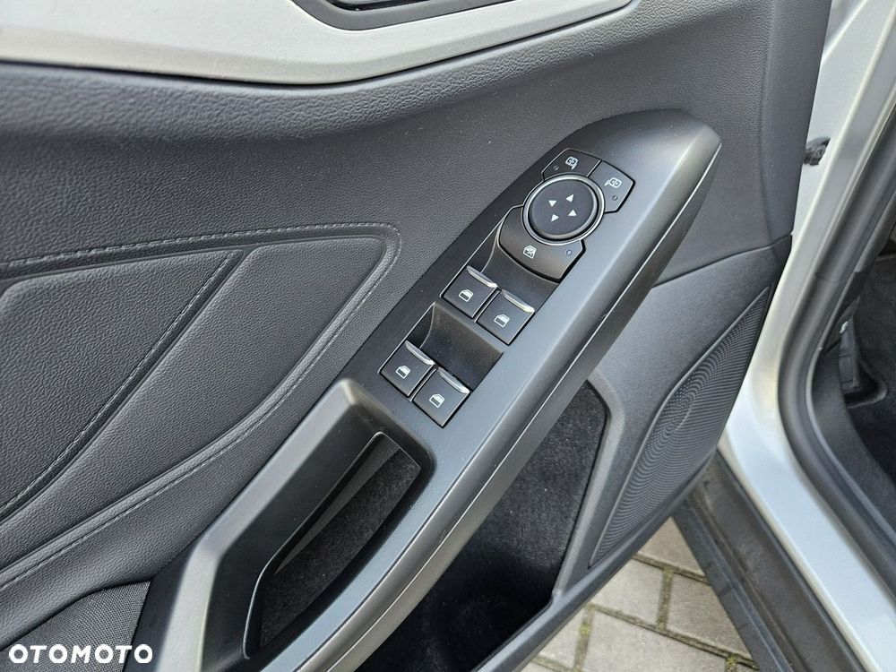 Ford Focus 1.0 EcoBoost Titanium ASS - 22