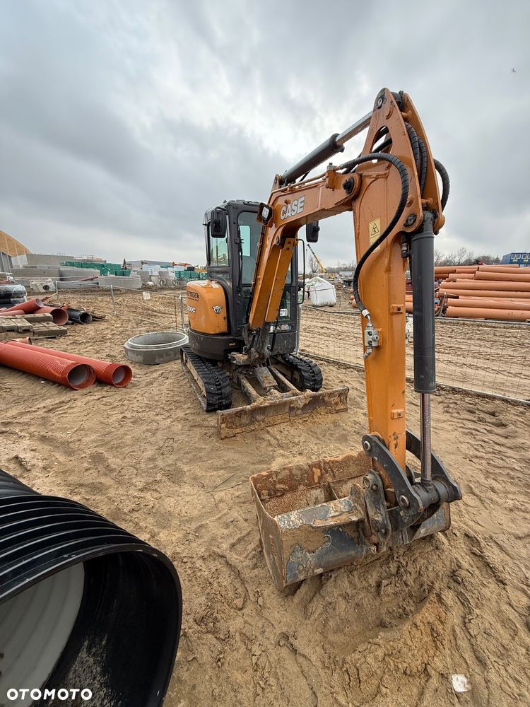Case CX 30 - 1