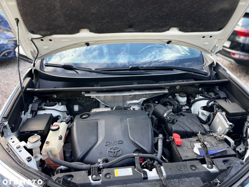 Toyota RAV4 - 40