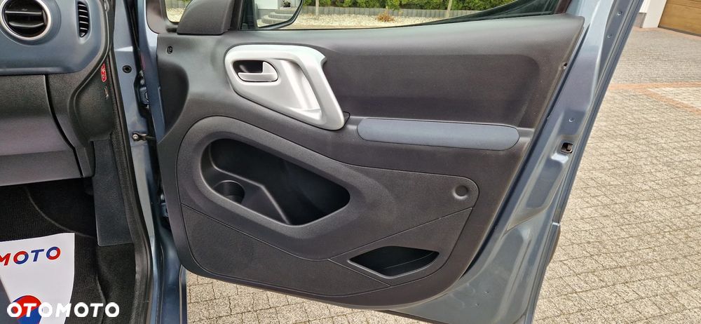 Peugeot Partner 120 VTi Active - 19